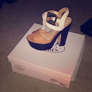Steve Madden Depaolo heels!